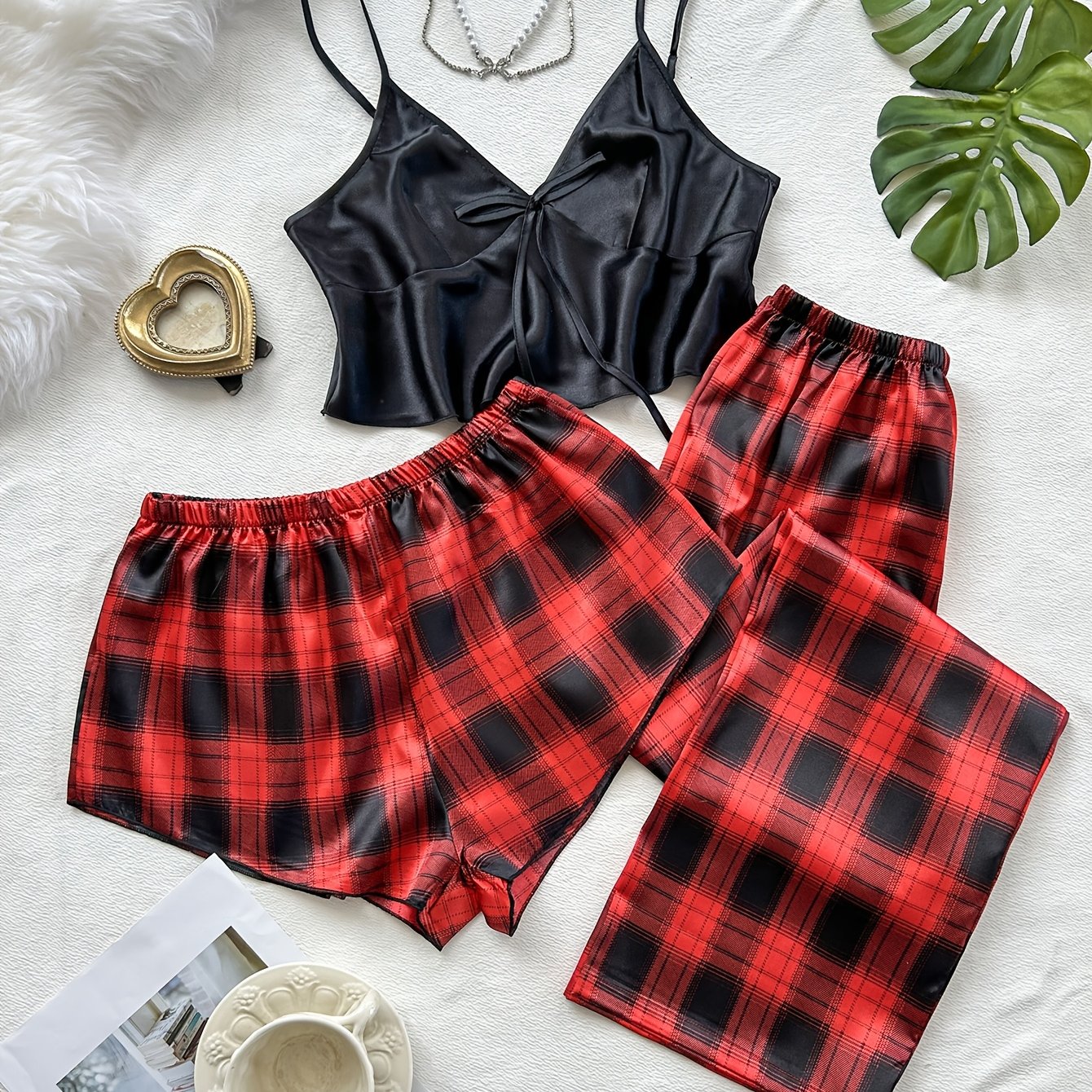 Pyžamo pre ženy – čierno-červené