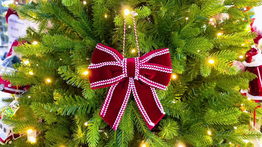 Vianočné ozdoby – červené a biele mašle