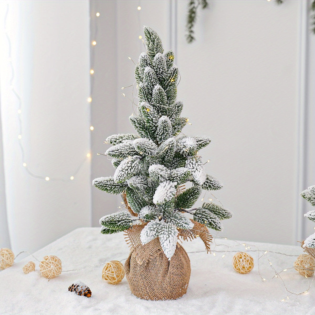 Umelý vianočný stromček – 28cm a 40cm