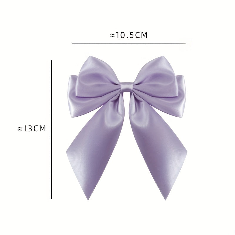 Dekorácie s dvojitými stuhami