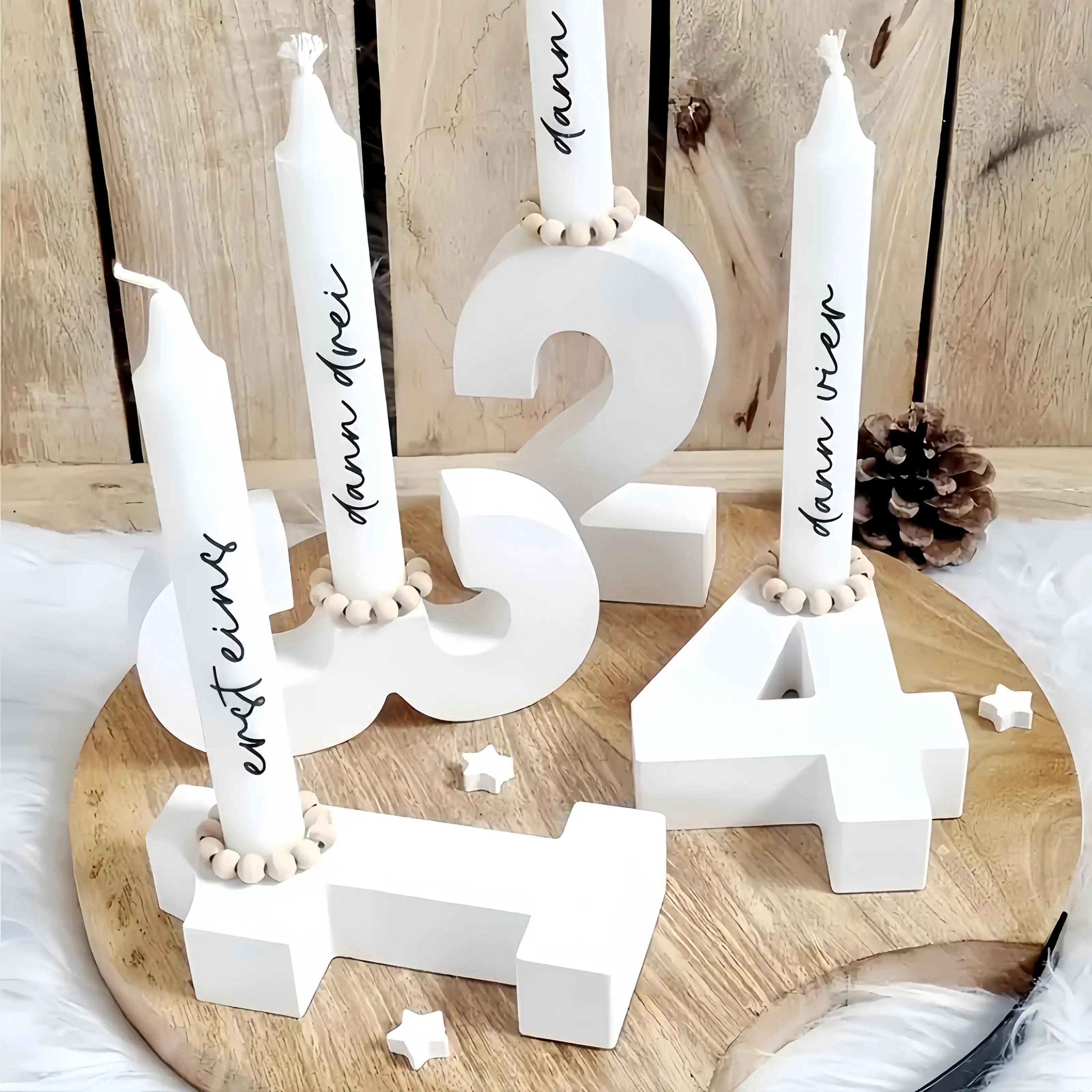 Vianočný svietnik – s číslami a hviezdami