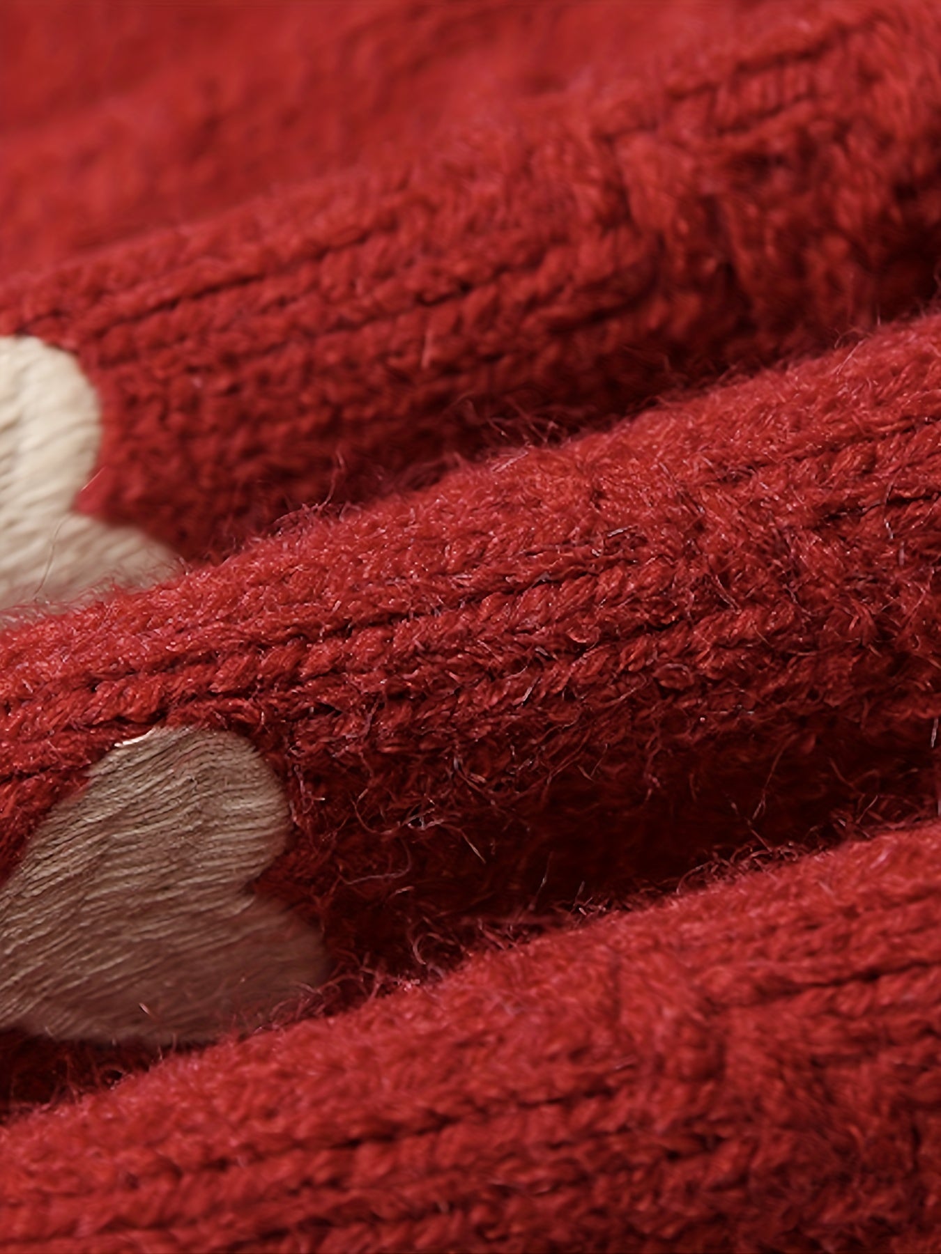 Detský sveter – červený srdiečkový