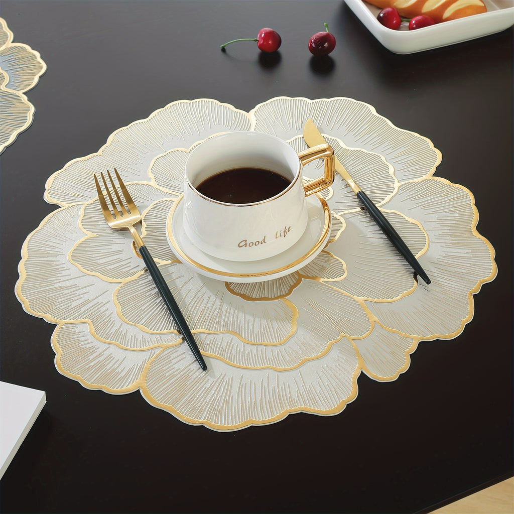 Podložky pod taniere – zlaté a strieborné