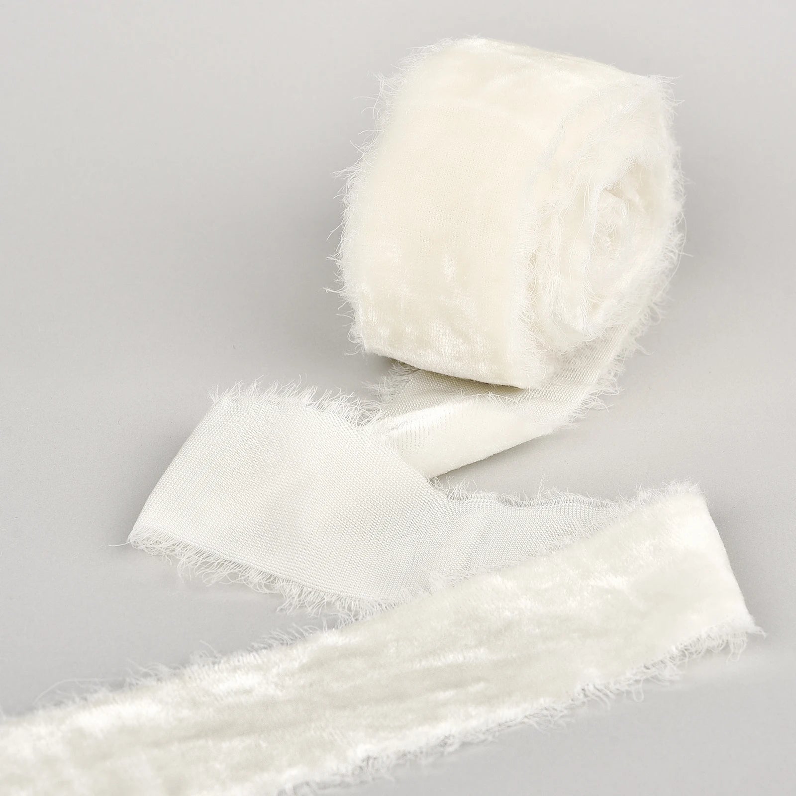 Saténová stužka – ručne šitá