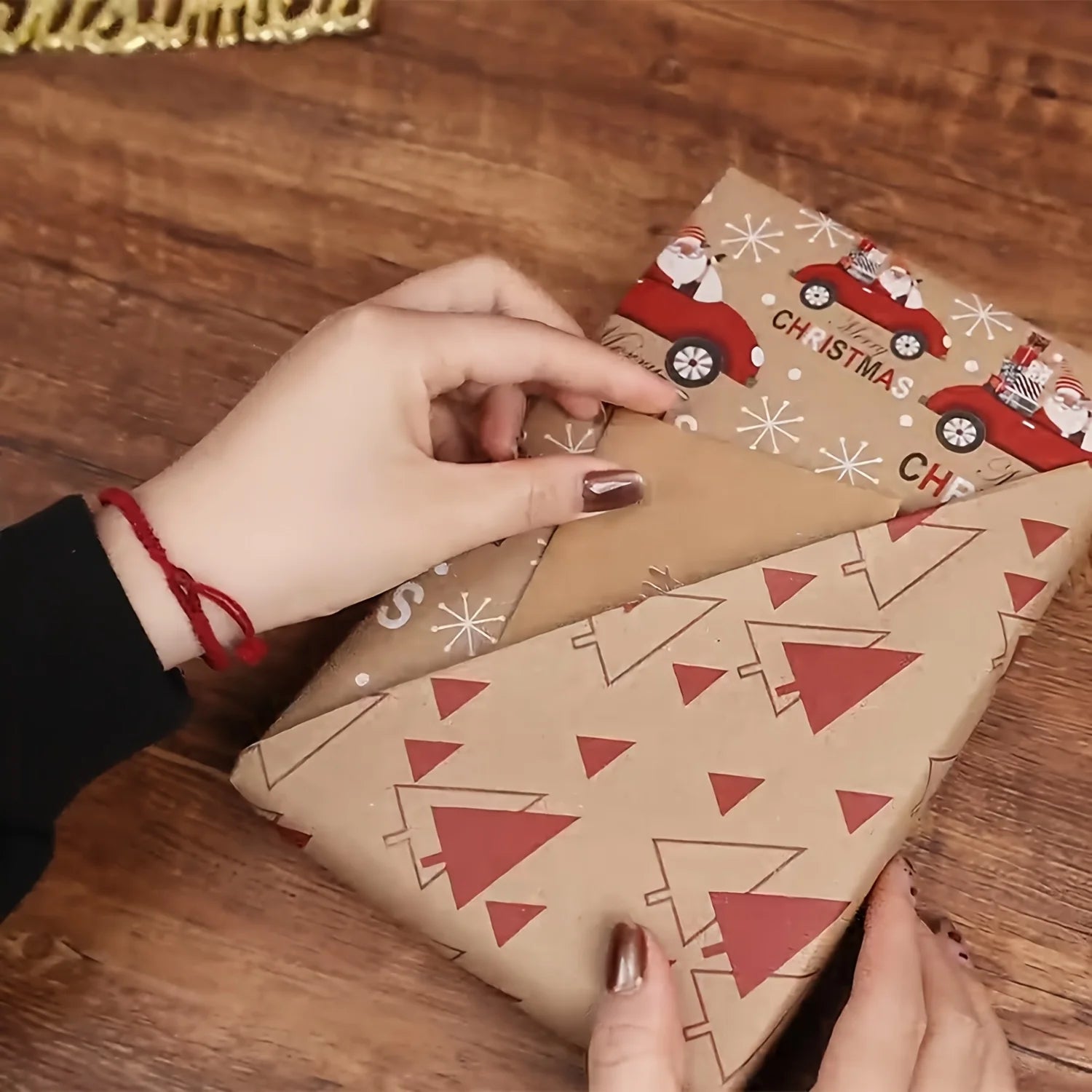 Vianočný baliaci papier – snehové vločky