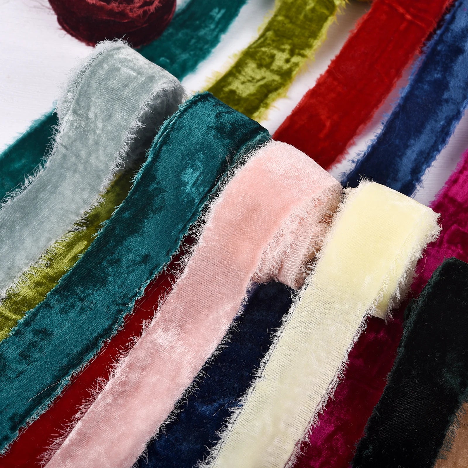 Saténová stužka – ručne šitá