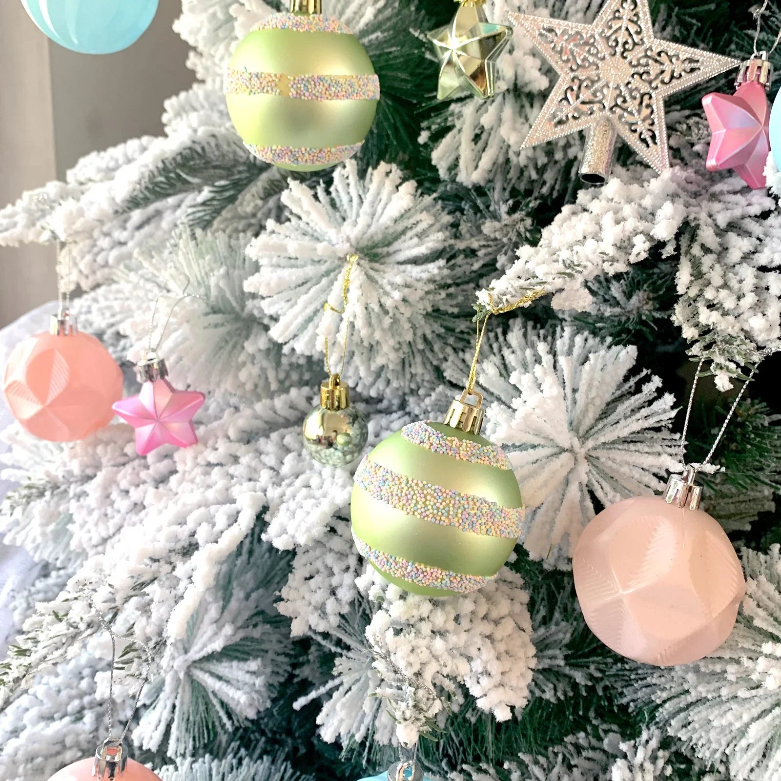 Vianočná guľa – VG1046