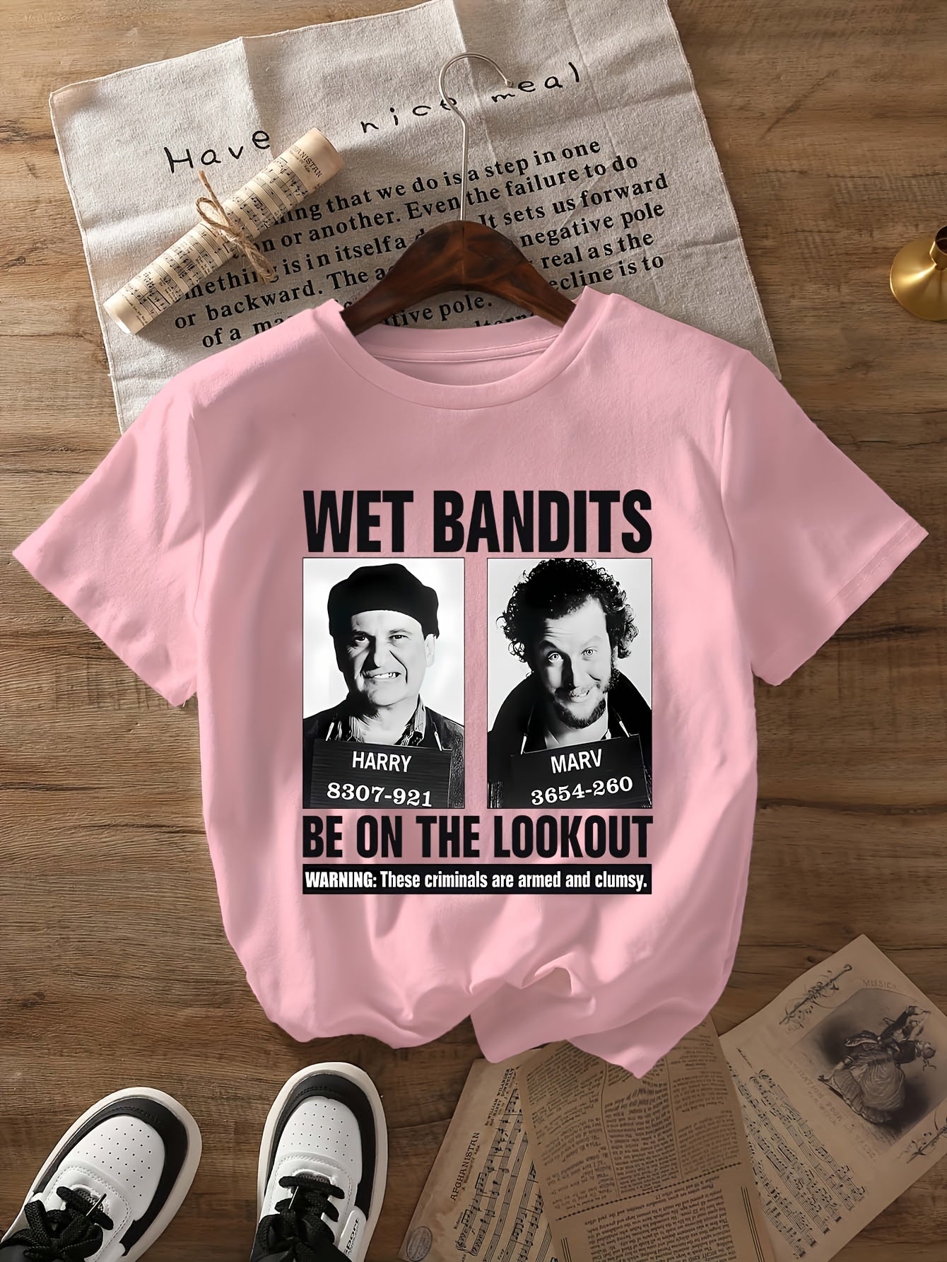 Vianočné tričko – Sám doma