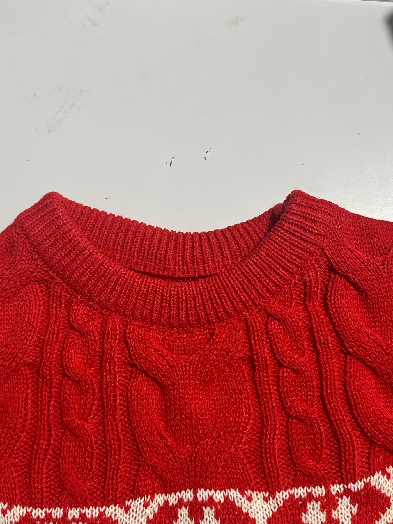 Vianočný sveterík – pohodlný