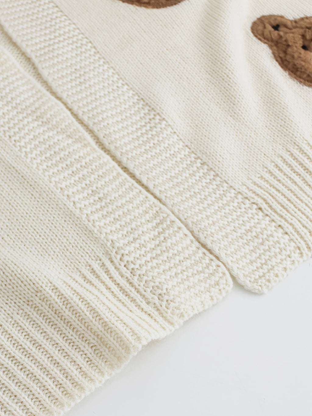 Dámsky kardigán – s medvedíkmi