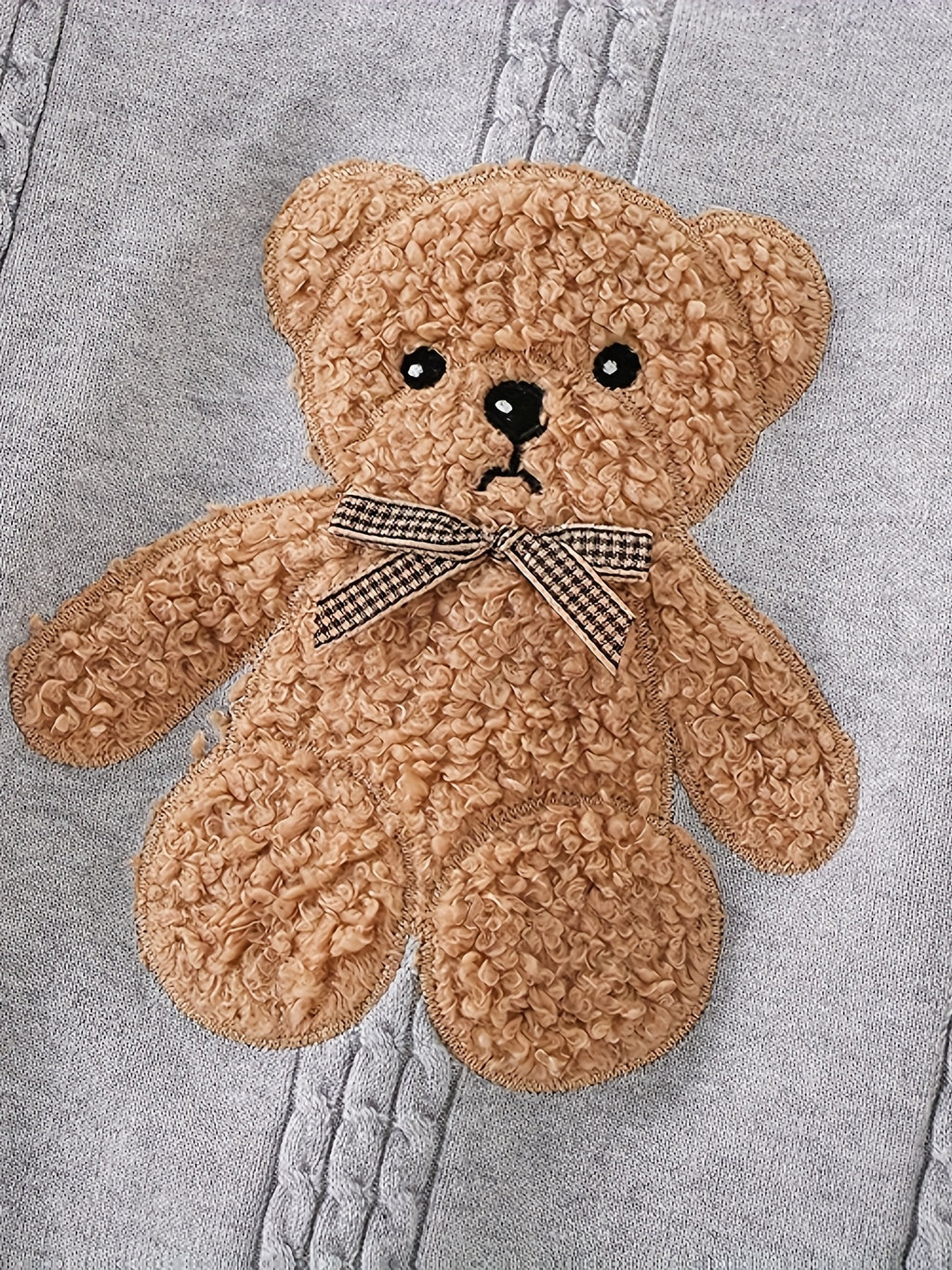 Sveter s medvedíkom – hnedý