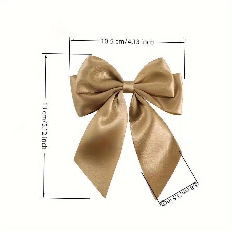 Dekorácie s dvojitými stuhami