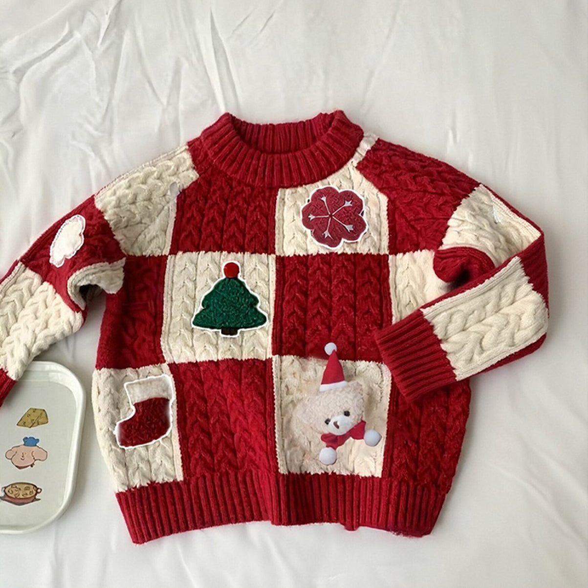 Sveter s káblovým vzorom – červený