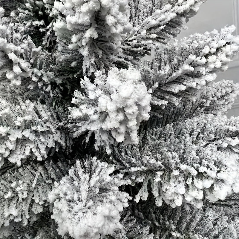 Vianočný stromček – zasnežený