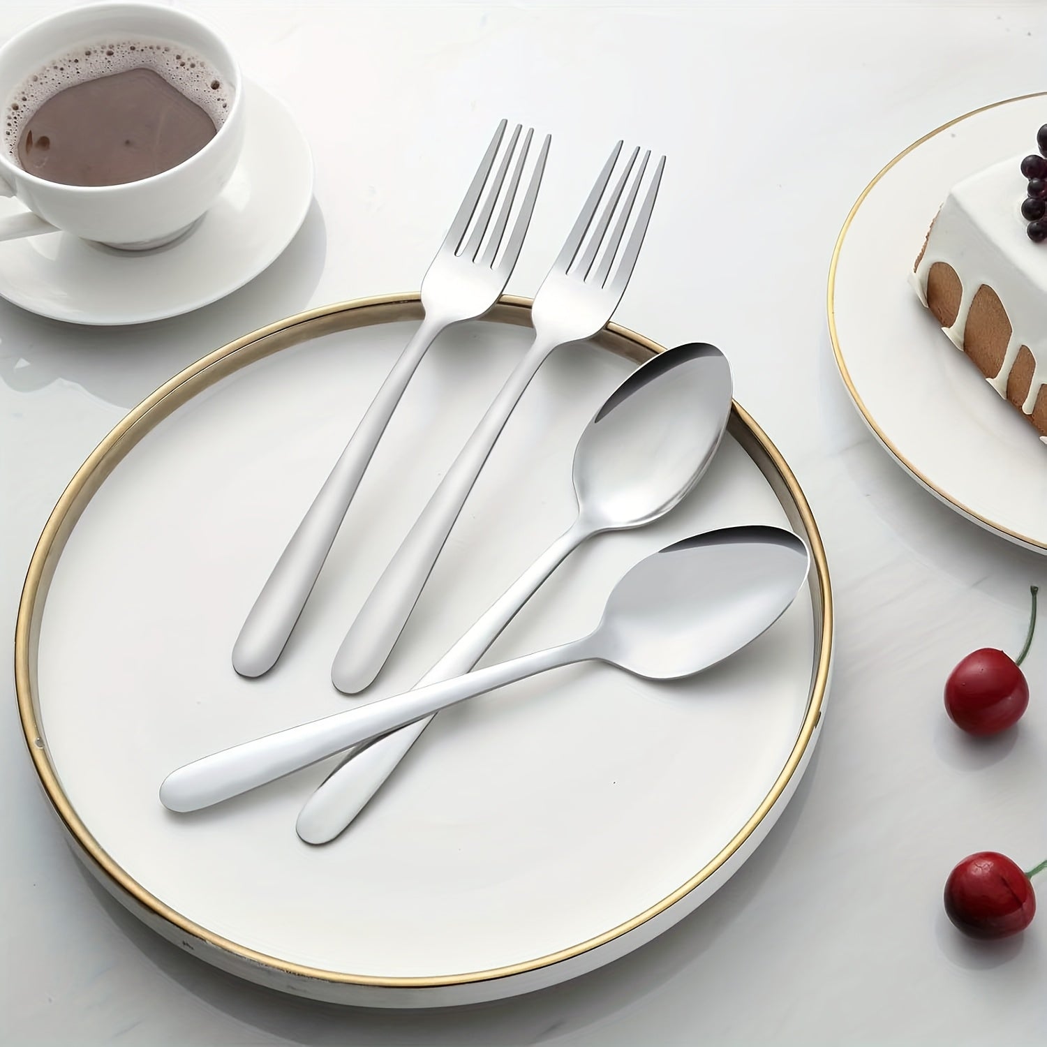 Príbory – 36 ks vidličiek a 36 ks lyžíc