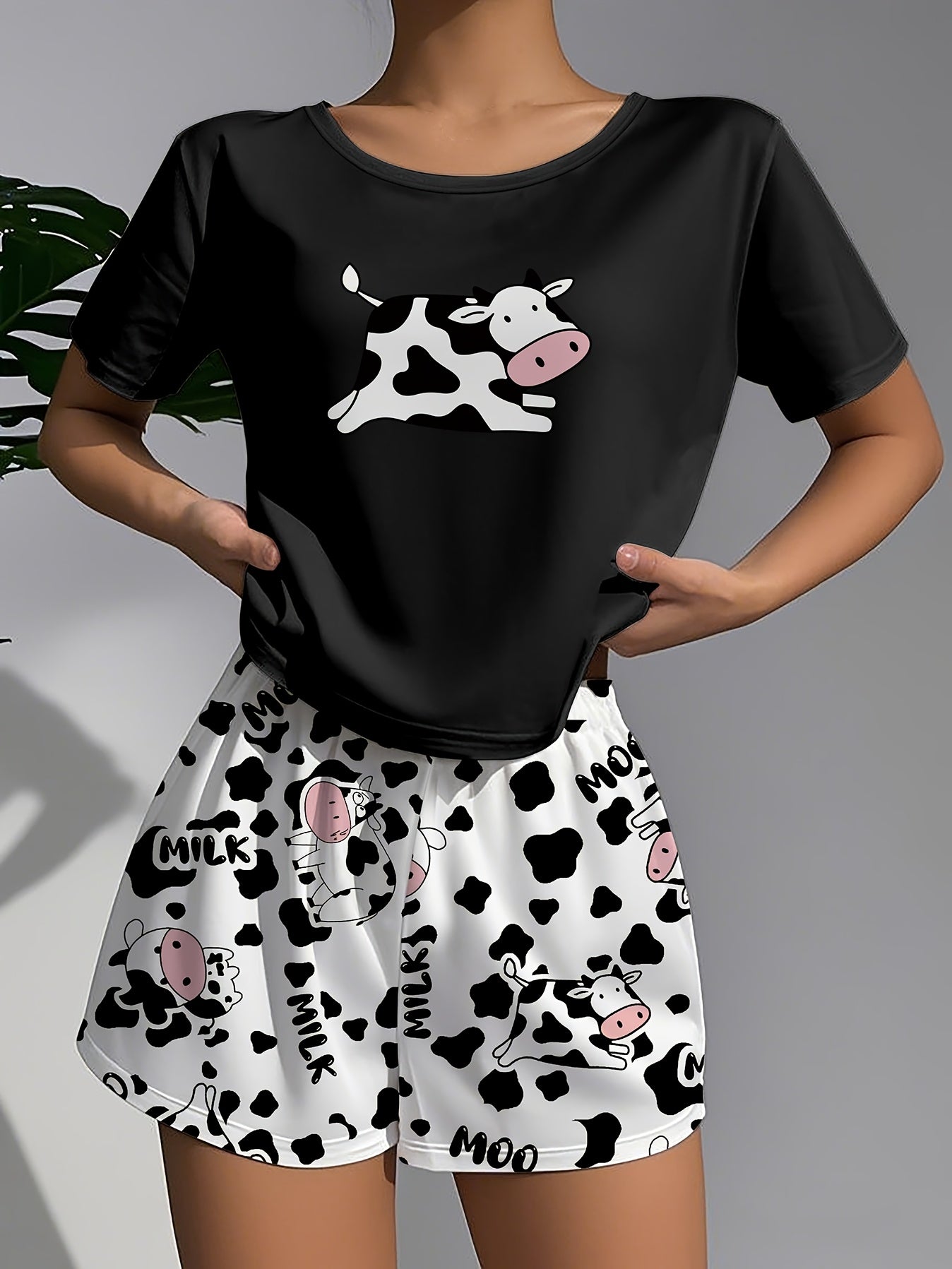 Pyžamo pre ženy – kravičkový vzor