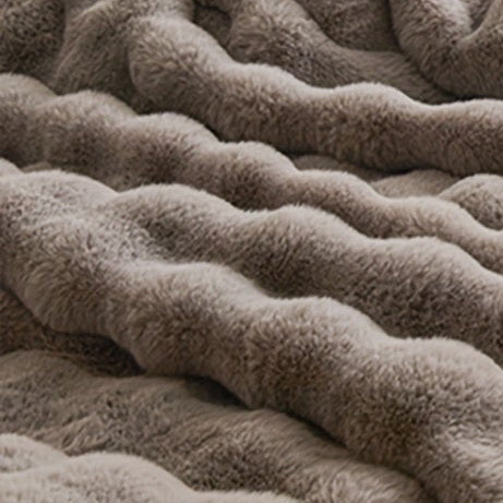 Hrejivá deka – svetlo béžová