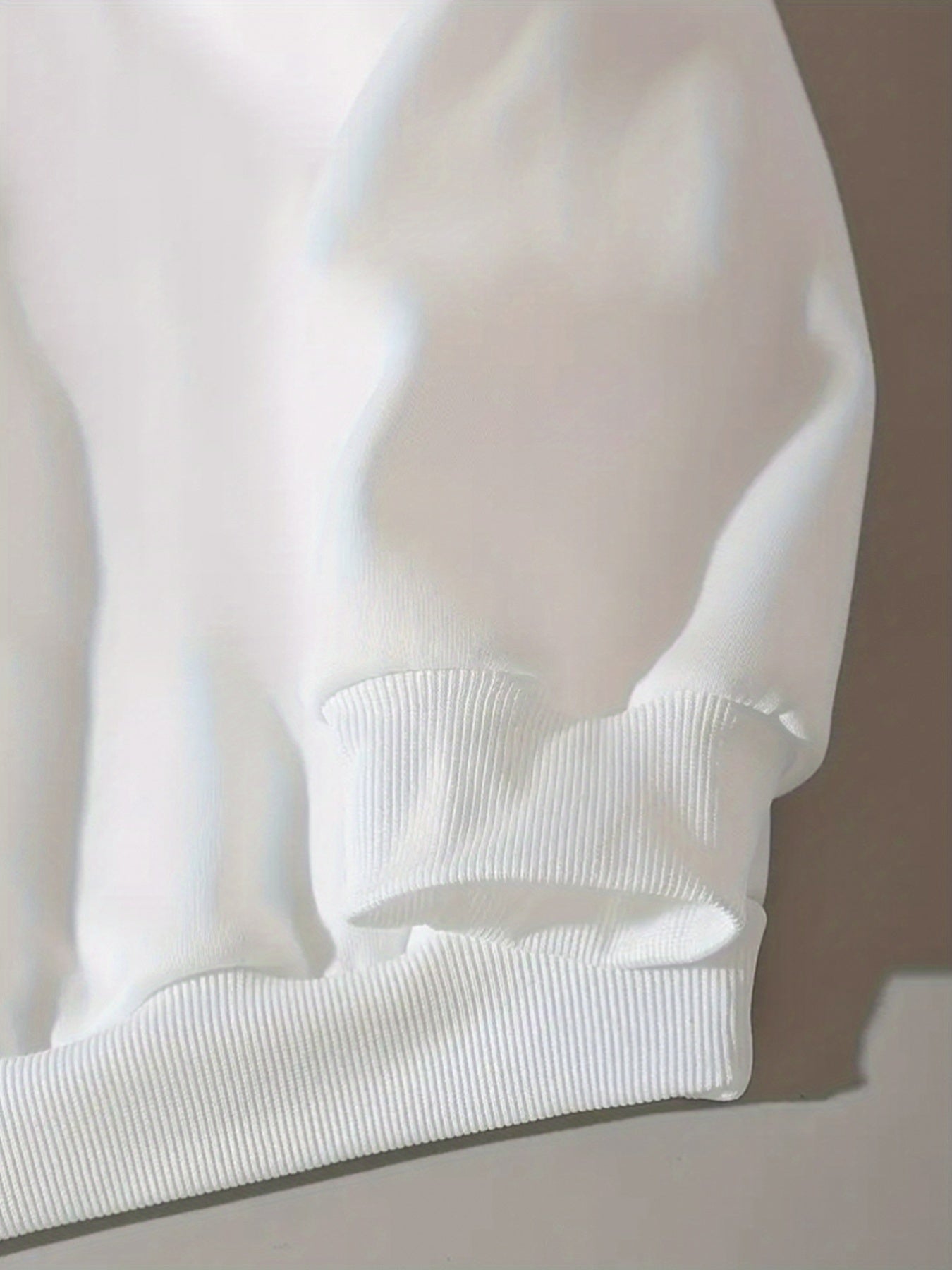 Dámska mikina – biela s jeleňom