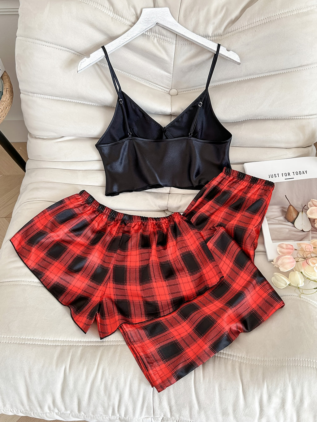 Pyžamo pre ženy – čierno-červené